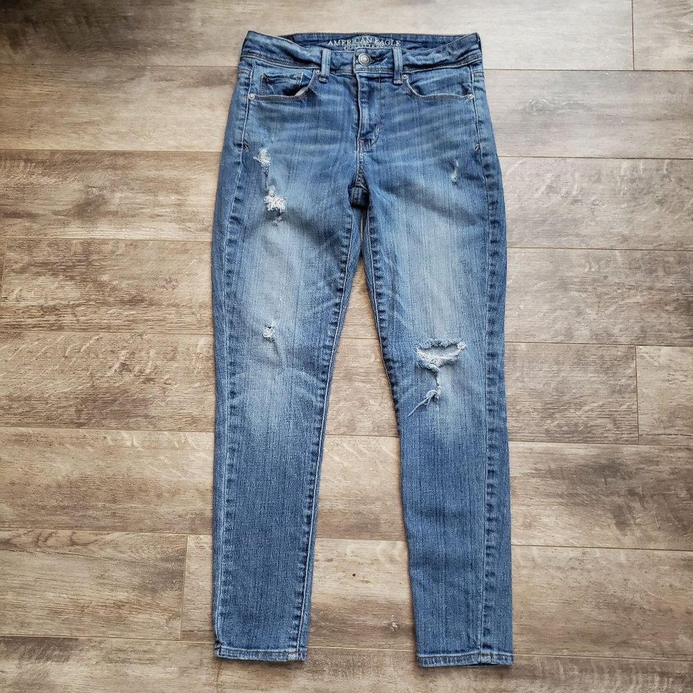 American Eagle Distressed Super Skinny Jeans